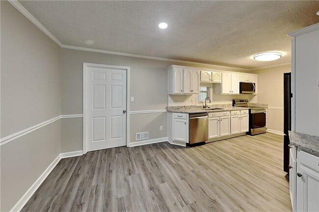 Photo - 2820 Broxton Mill Ct