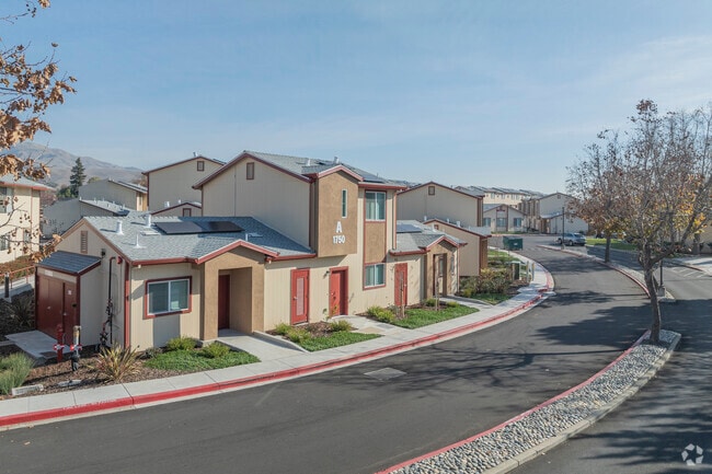 Building Photo - Sunnyhills II Apartments