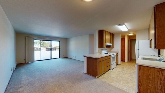 Lakeview Court Apartments
