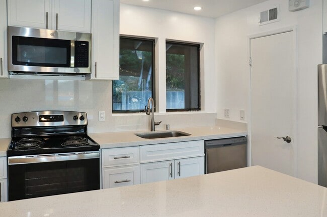 Photo - 30 Harbor Oak Dr Unit 35