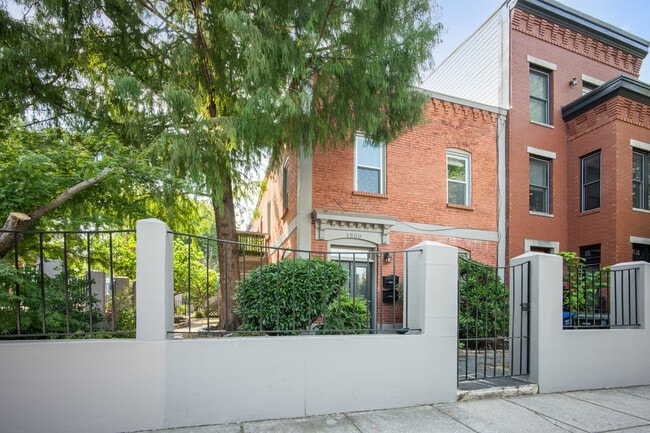 Building Photo - 1500 10th St NW Unit 1 Rental