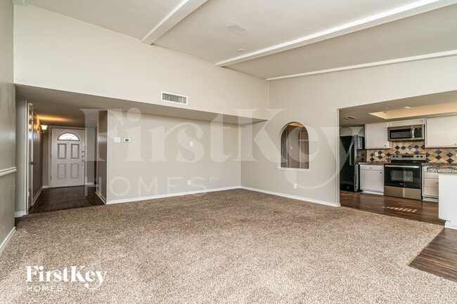 Photo - 4913 Alta Oaks Ln