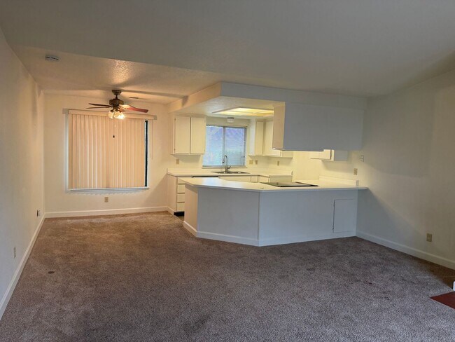 Photo - Great 2 Bedroom 2 bath duplex