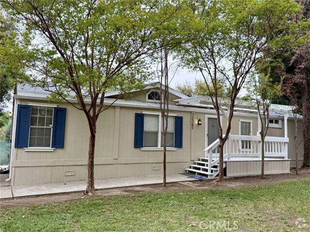 Building Photo - 32360 Wildomar Trail Rental