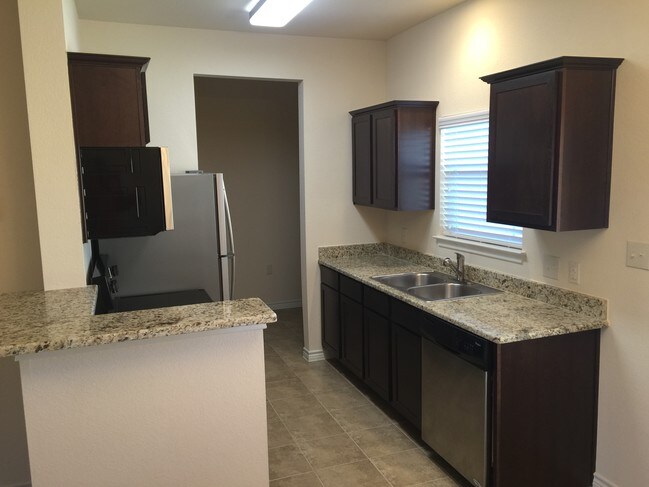 Sonterra Apartment Homes