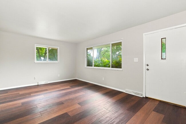 Photo - 919-921 Weyant Ave. Unit 919