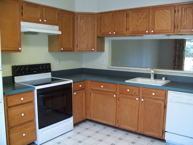 Photo - 3 Level Townhome- Odenton, MD