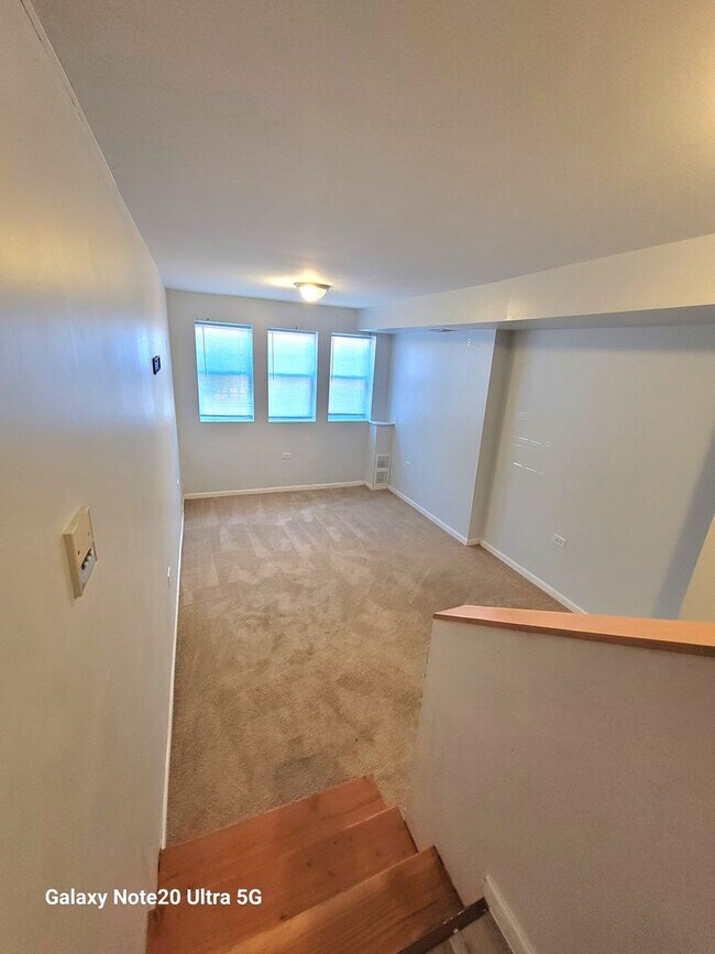 Photo - 1423 S Drake Ave Unit Apt B