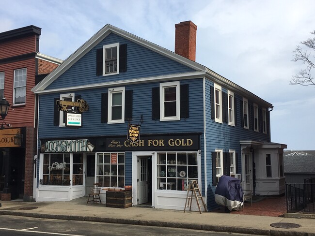 Photo - 37 Court St Unit 2