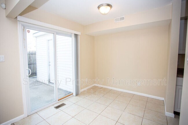 Photo - 16 Lerner Ct