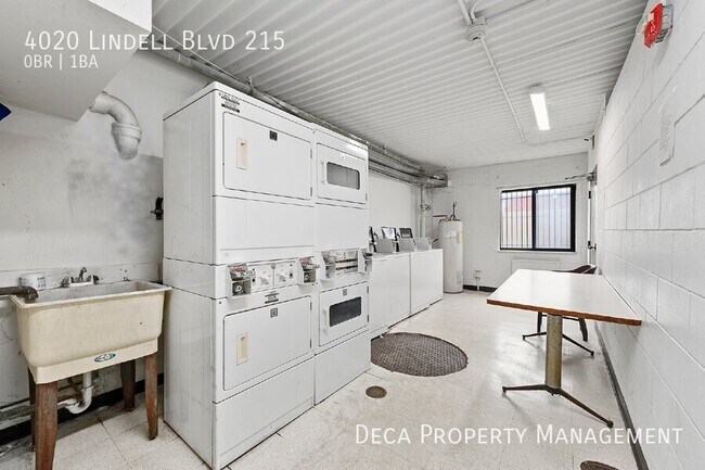 Photo - Studio Apartment