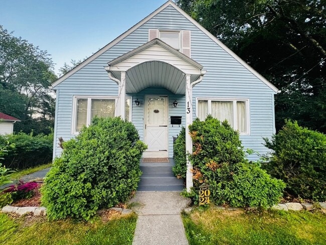 Building Photo - 13 Saybrook Rd Rental