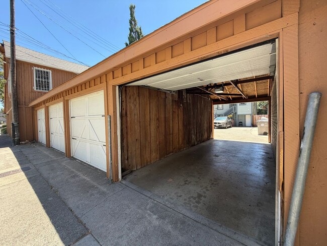Photo - Updated & Spacious 1-Bedroom Apartment in Downtown Sacramento – Prime J Street Location