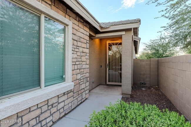 9210 W Willow Bend Ln