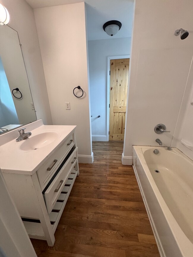 Photo - 4116 Dorris St