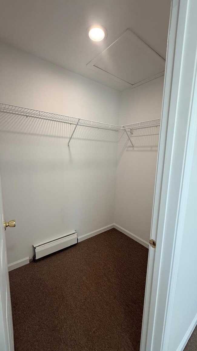 Photo - 91 Cloverdale Ave