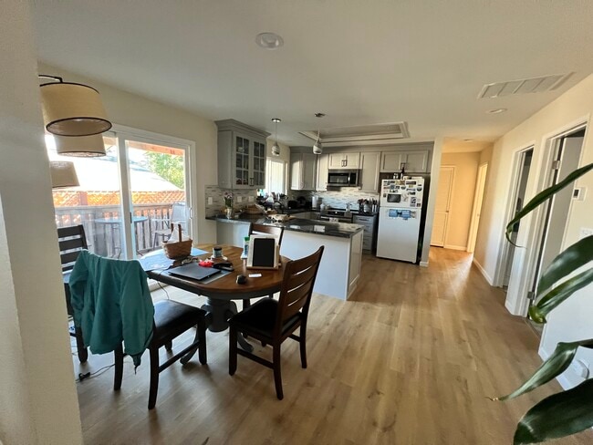 Photo - 7807 Stefenoni Ct