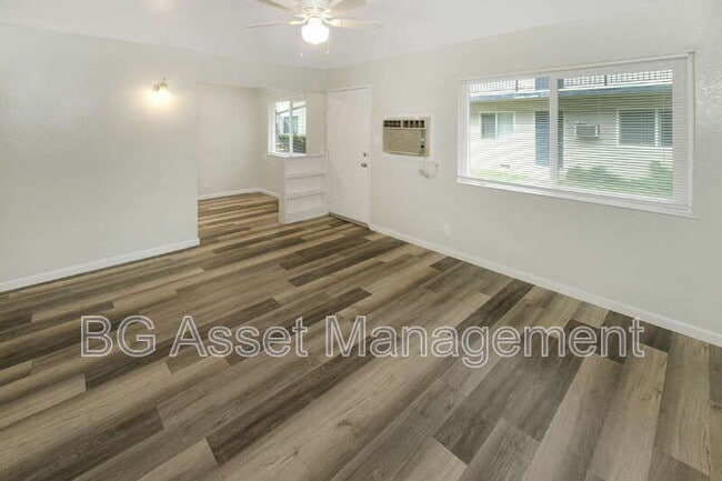 Photo - 1932 Ethan Wy Unit 3