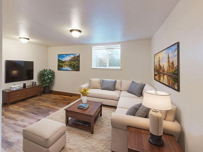 Photo - 401 N M St Unit #C