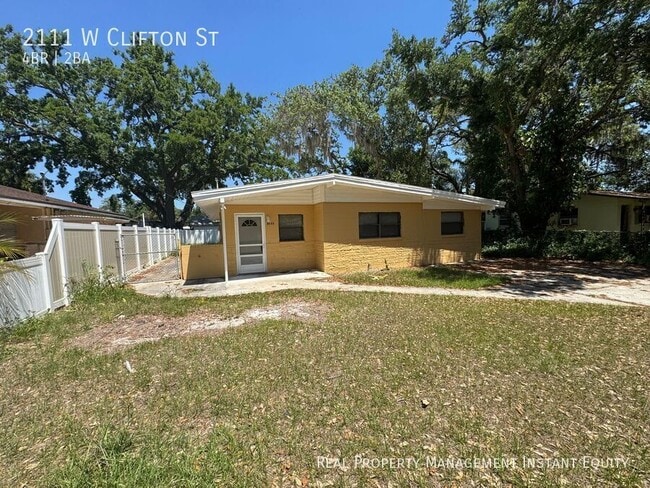 Building Photo - 2111 W Clifton St