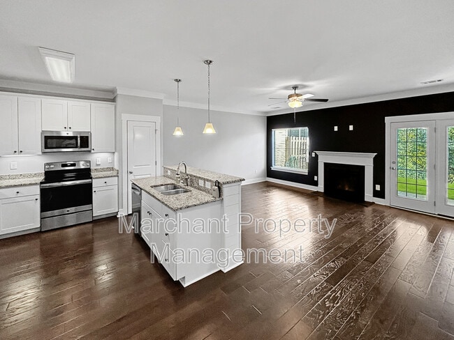 Photo - 766 Elmbrook Dr