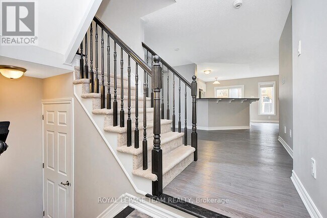 Photo - 1914 Maple Grove Rd