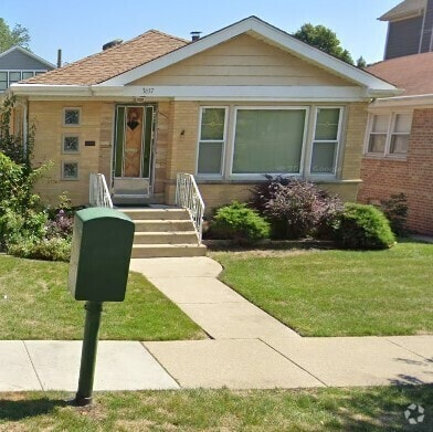Building Photo - 3657 N Campbell Ave Rental