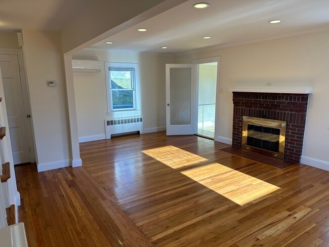 Photo - 193 Orchard St