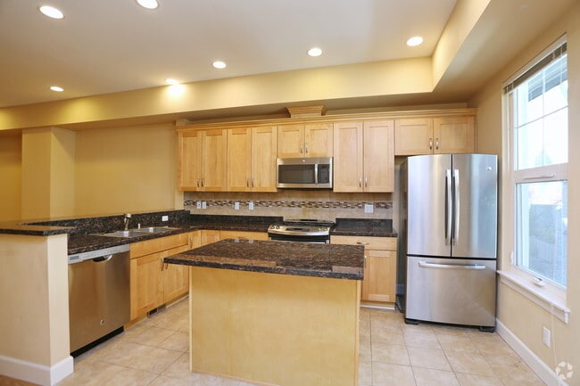 4HAB, 3.5BA - 2,065&nbsp;ft² - Milano Townhomes