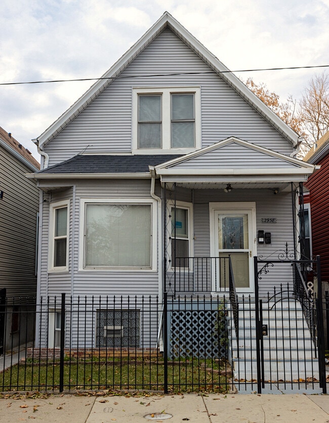 Building Photo - 2938 N Dawson Ave Unit 1