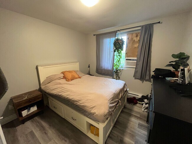 Photo - 385 Division St Unit 303