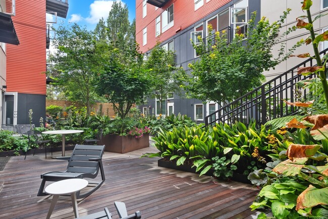 05_Wallingford_amenity_courtyard garden