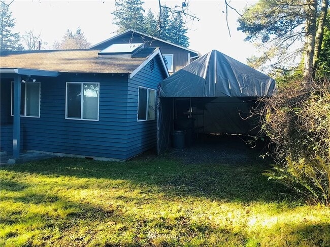 Photo - 3325 Lincoln Way