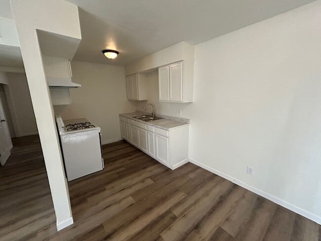 Photo - 611 S Garden St Unit 611 S Garden #B