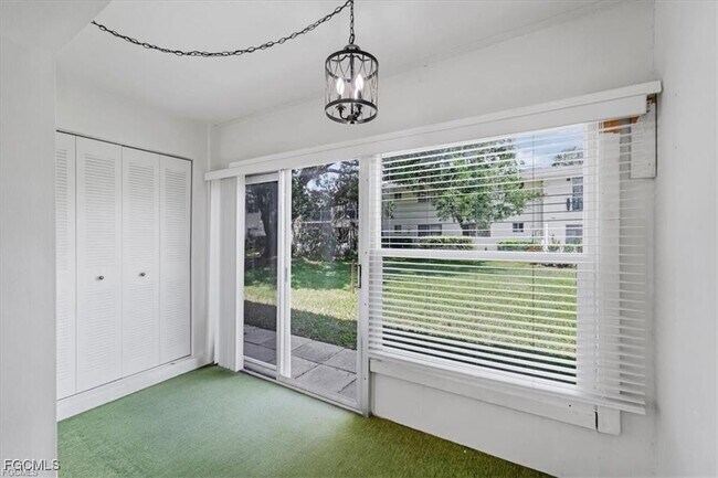 Photo - 339 Joel Blvd Unit 121