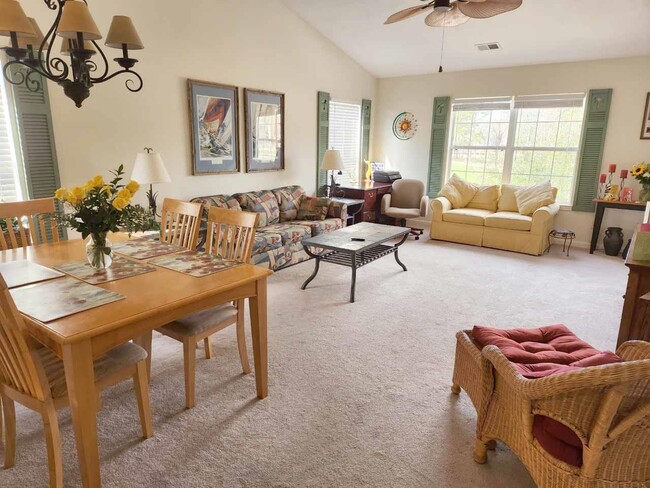 Photo - 1123 Blue Stem Dr