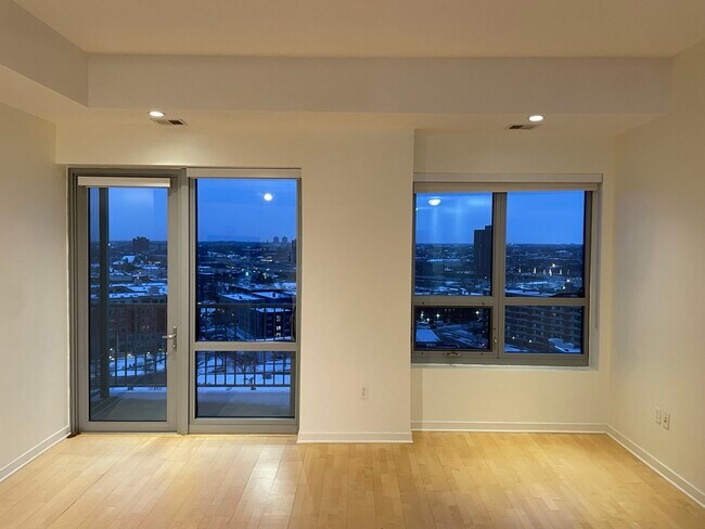 Photo - 929 Portland Ave Unit 1408