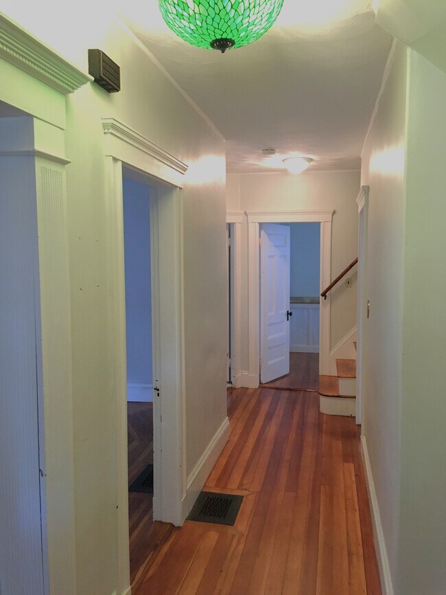 Photo - 166 Walnut St Unidad 1