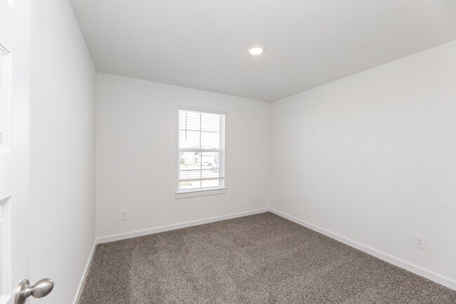Photo - 31719 Kellan Grv Ct