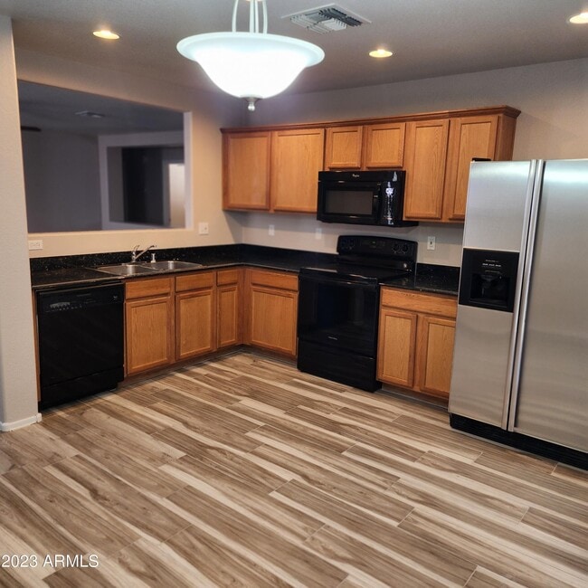 Photo - 15864 W Evans Dr