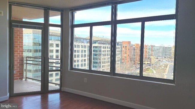Photo - 3650 S Glebe Rd Apartamento Unidad 944