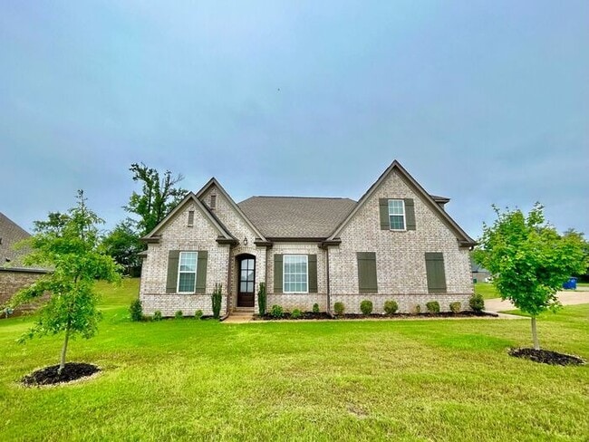 Building Photo - Now Leasing a 4-Bedroom 3 Bath Home In Olive Branch at Stateline
