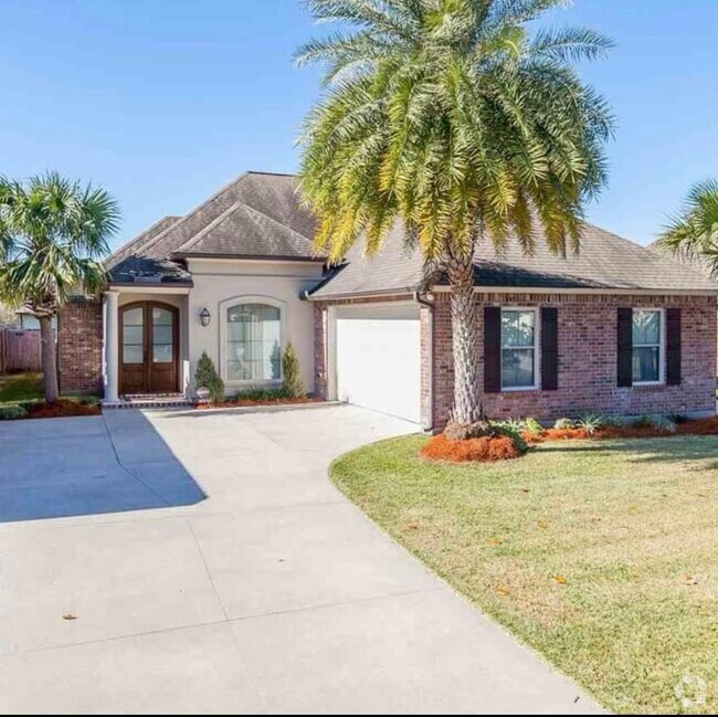 Building Photo - 10415 Hill Pointe Ave Rental