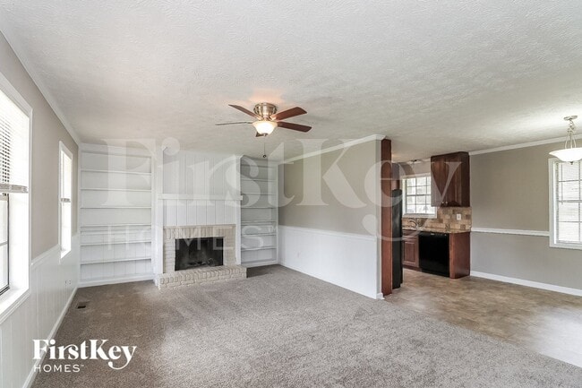 Photo - 3762 Cambridge Dr SW