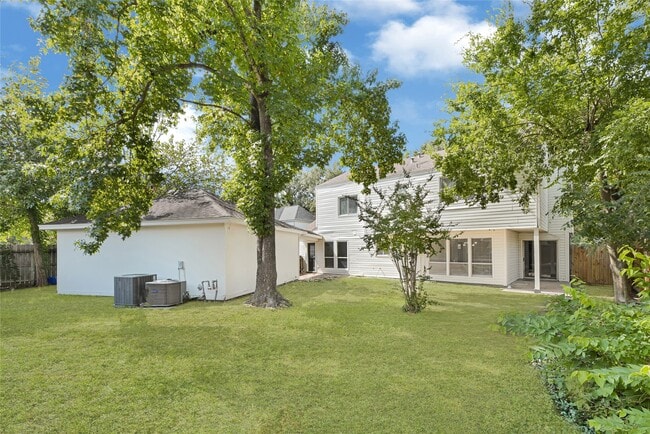 Photo - 14823 Elmont Dr