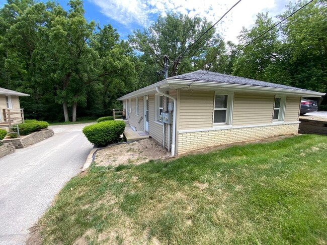 Building Photo - 152 Maywood Avenue Unit A