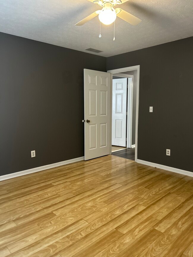 Photo - 1030 Finney Rd