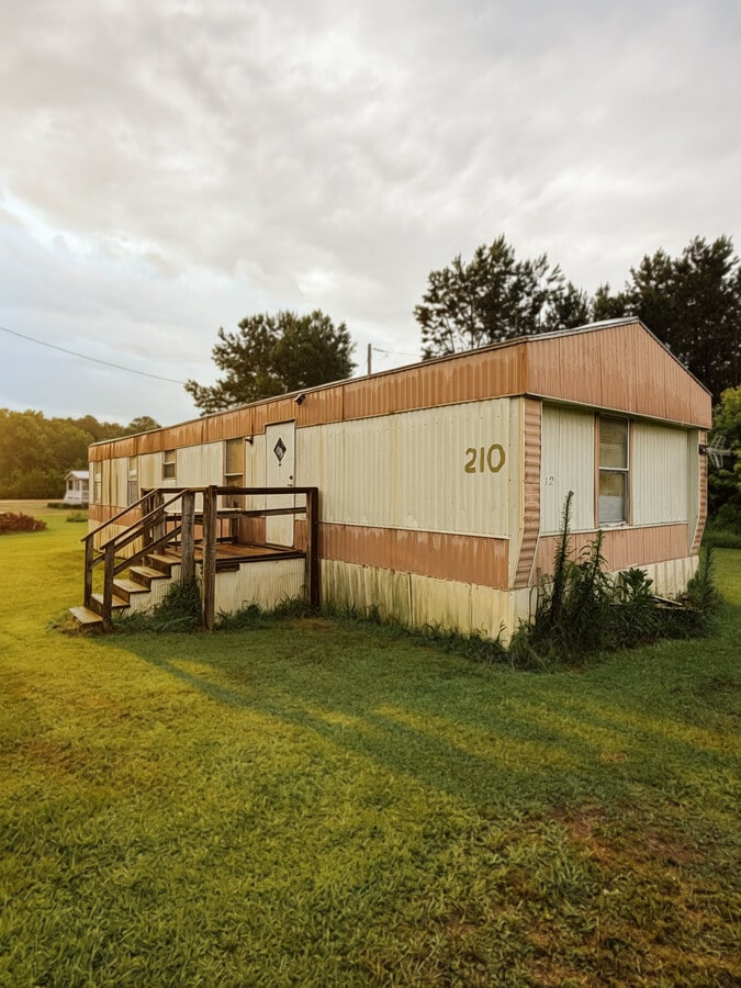 Photo - 210 Stanley Rd