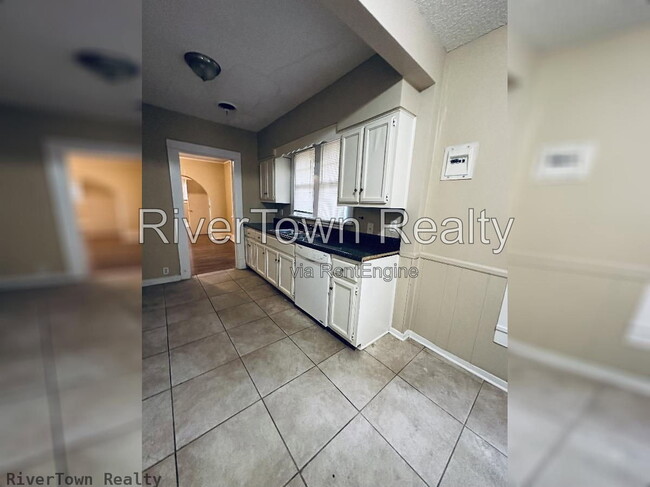 Photo - 842 Isabelle St