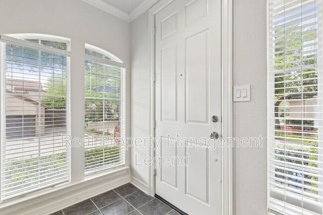 Photo - 4097 Oberlin Way